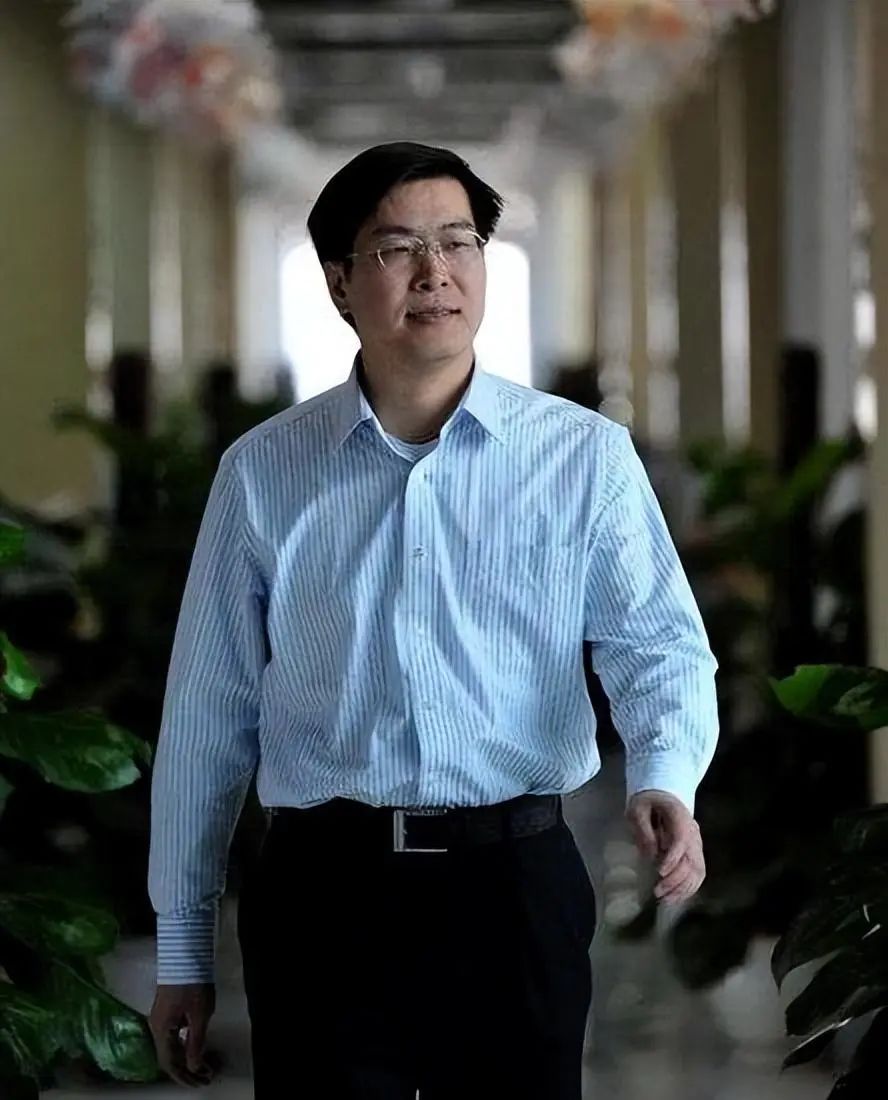 万网抢注域名_域名万网抢注什么意思_域名购买万网