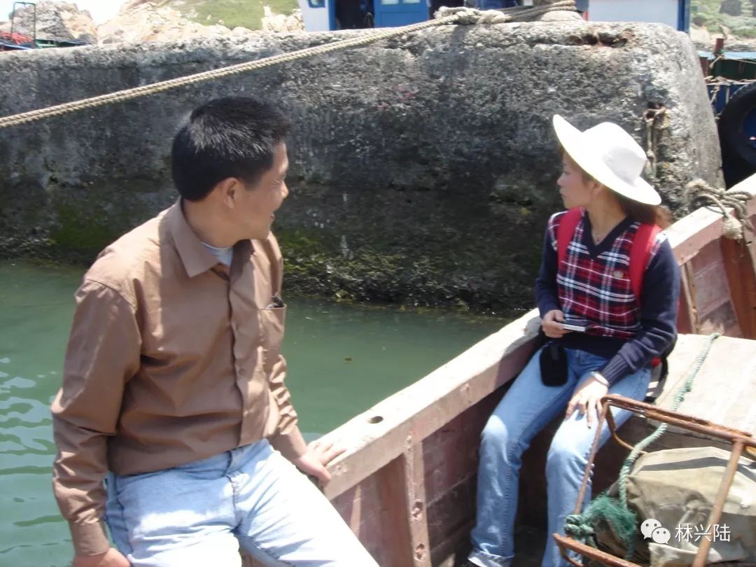 cn英文域名注册_域名英文_注册域名中文好还是英文好