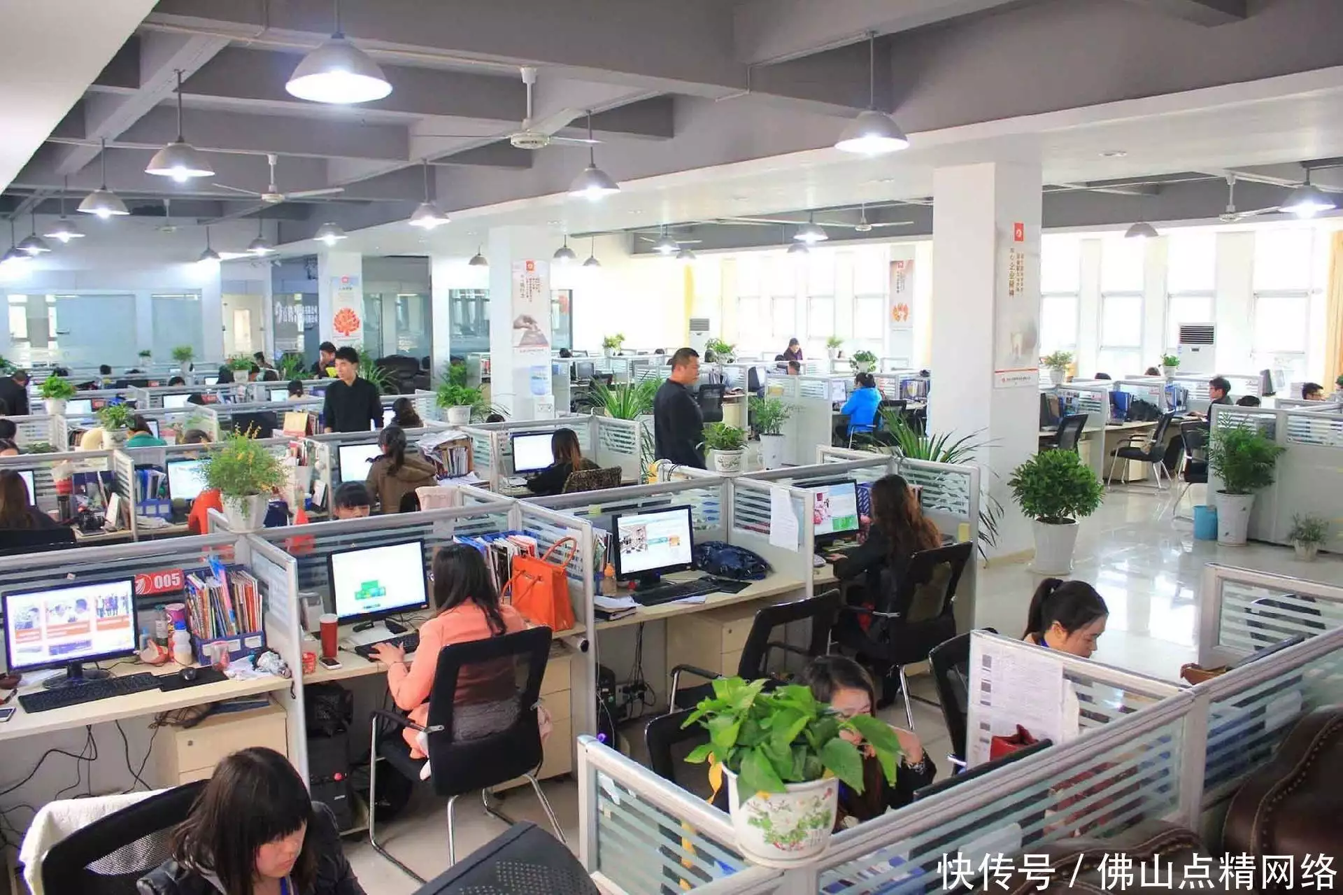 外贸网站设计开发维护_佛山外贸网站机构优势_外贸seo优化